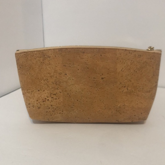 LinaLuca Cork South African Makeup Bag OS - Picture 12 of 12